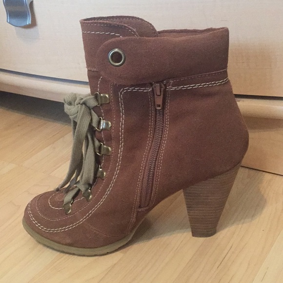 Chinese Laundry Boots - Picture 4 of 6